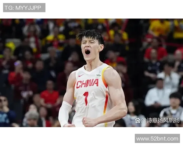 曾凡博的篮球之路：从青涩少年到职业赛场的奋斗与荣耀