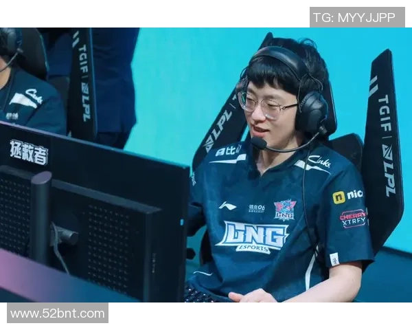 LNG战队比赛经验引发热议玩家表现与战术选择成焦点讨论